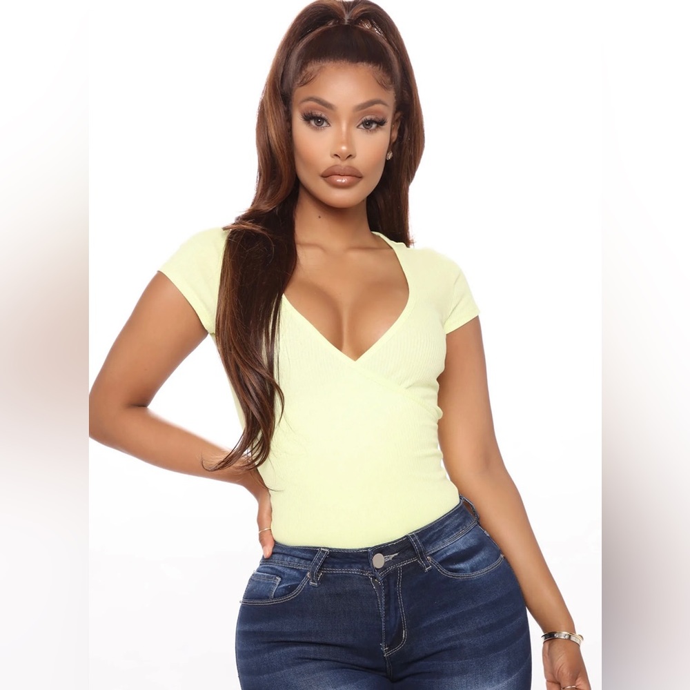 Never worn Yellow top!